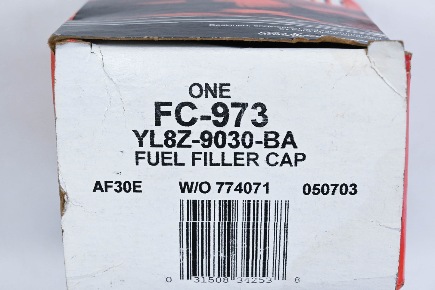 New OEM Motorcraft YL8Z-9030-BA, FC-973 Ford Locking Gas Cap Kit NOS