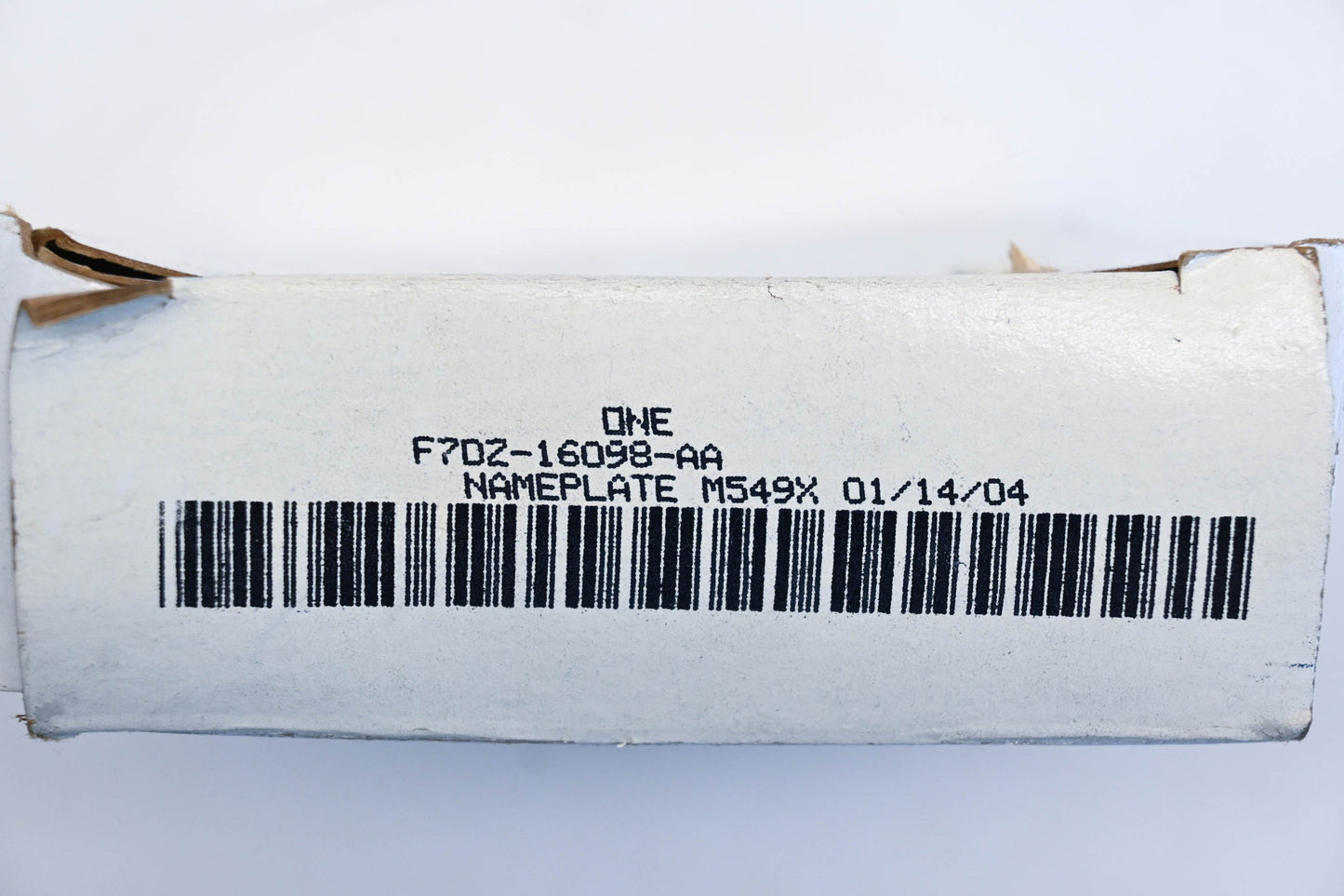 New OEM Ford F7DZ-16098-AA Ford V8 Nameplate NOS