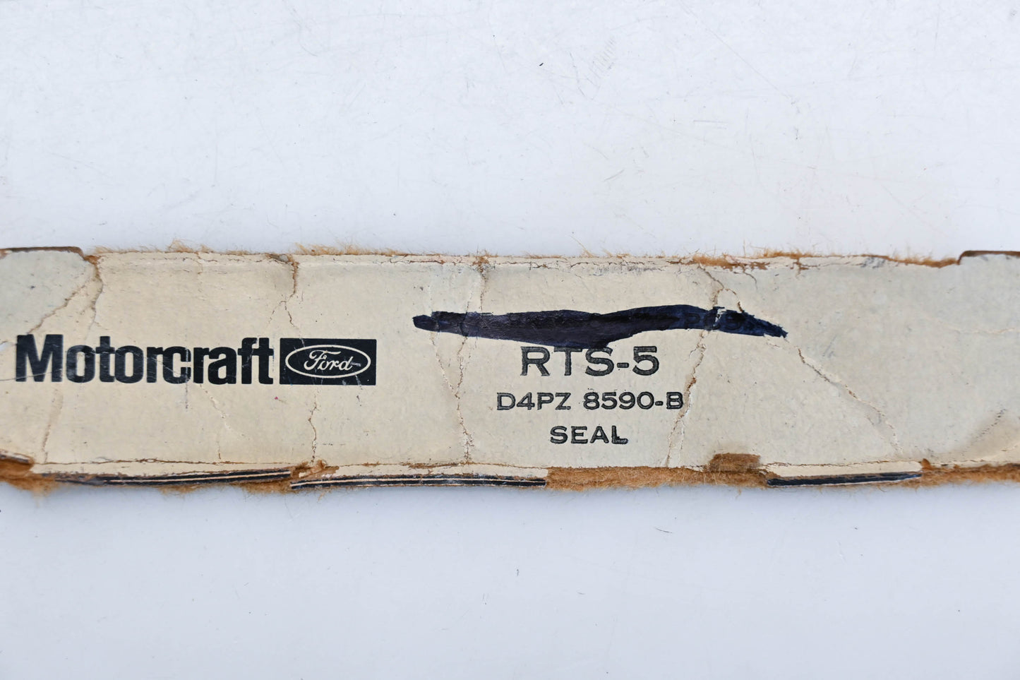 New OEM Motorcraft D4PZ-8590-B, RTS-5 Coolant Thermostat O-Ring NOS