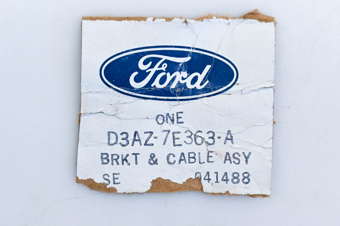 New OEM Ford D3AZ-7E363-A Automatic Transmission Shift Selector Cable Assembly NOS