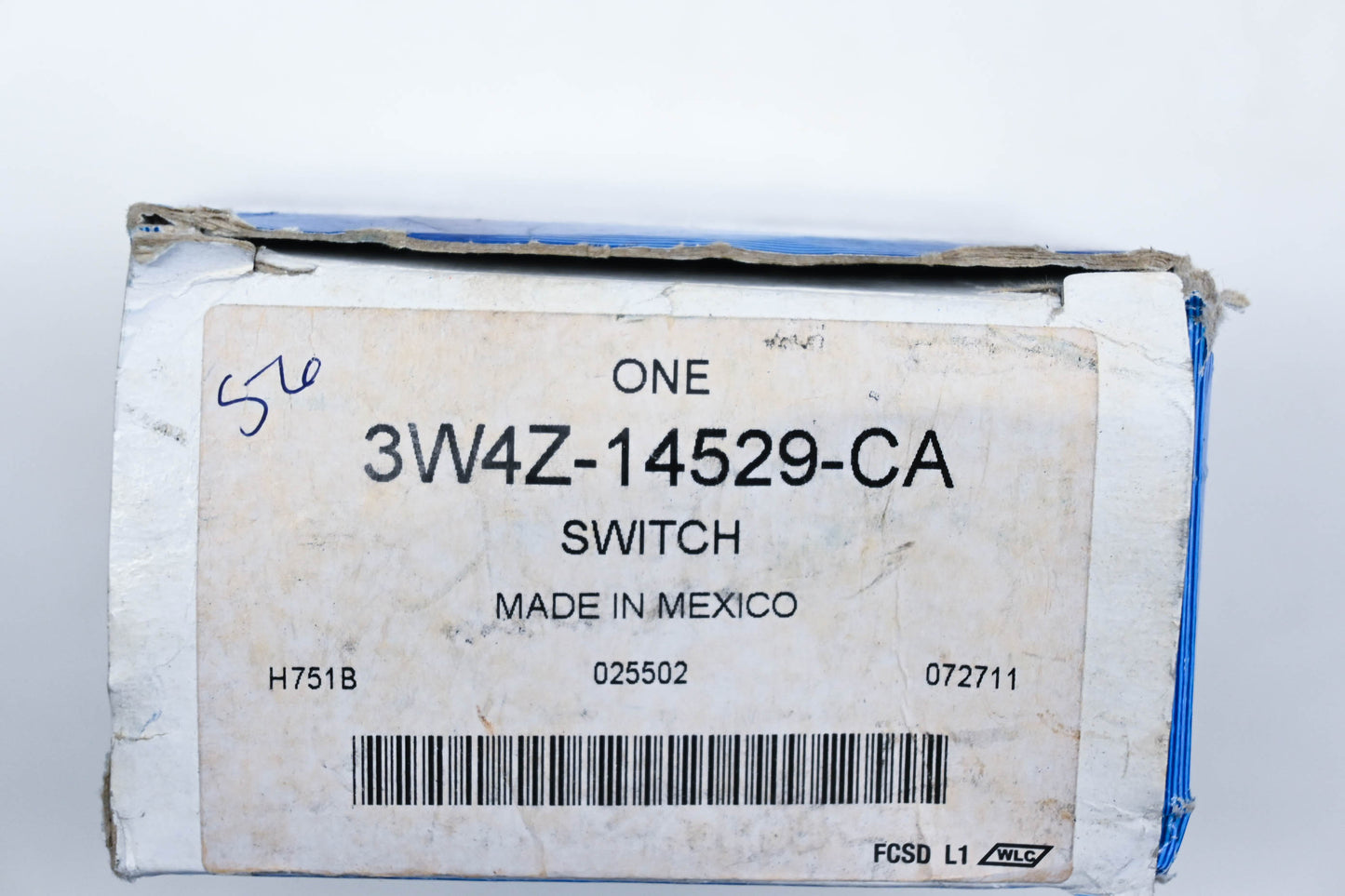 New OEM Ford 3W4Z-14529-CA, 4W4T-14540-AAW Power Window Switch Assembly NOS