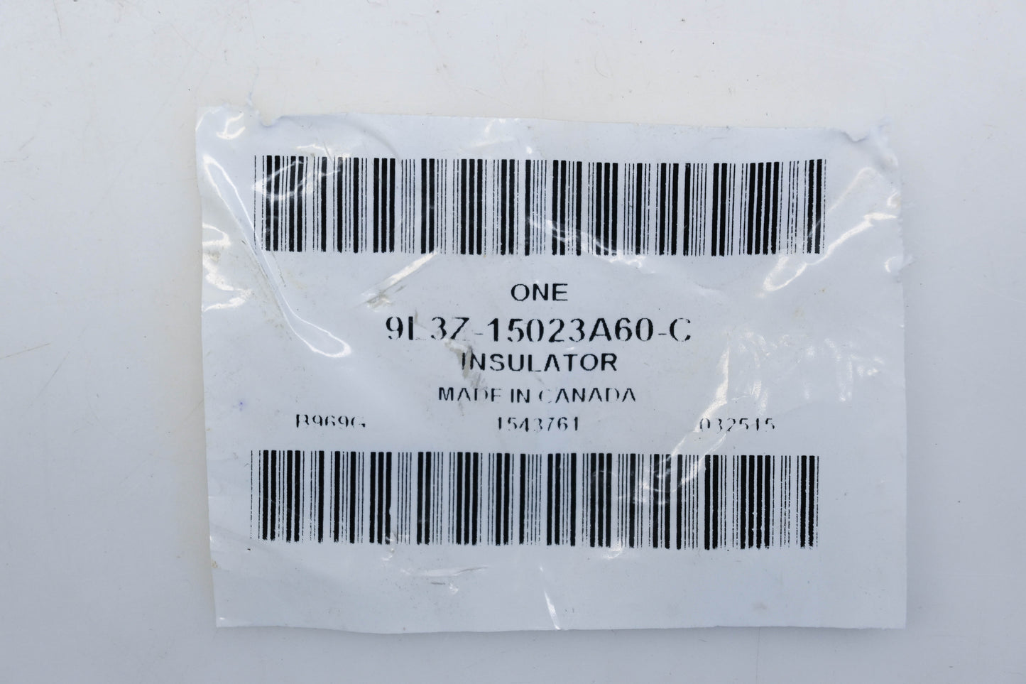 New OEM Ford 9L3Z-15023A60-C, 9L34-15024A48-AB Inner Right Rail Lower Insulator NOS