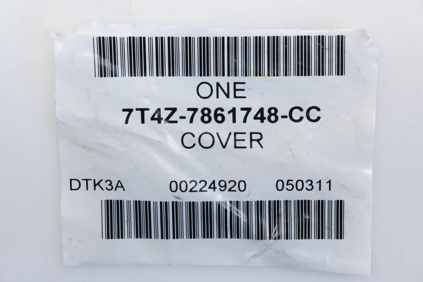 New OEM Ford 7T4Z-7861748-CC, 7T43-7862284-C, 2666-58111 Seat Track Side Cover NOS
