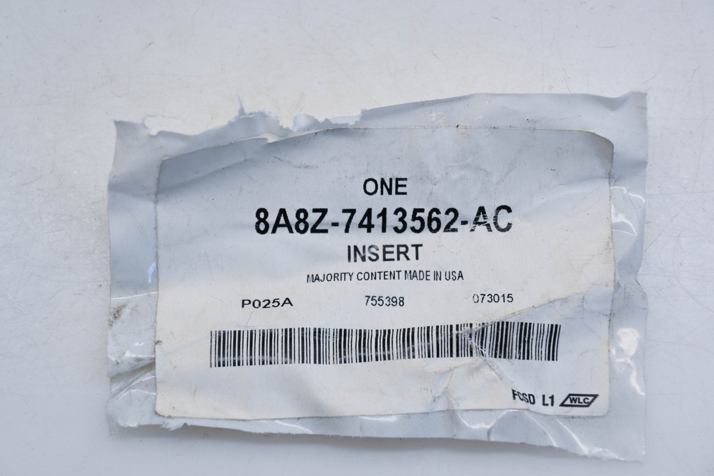 New OEM Ford 8A8Z-7413562-AC, 8A83-74046B94-AA3JA6 09-19 Rear Console Cupholder Insert NOS
