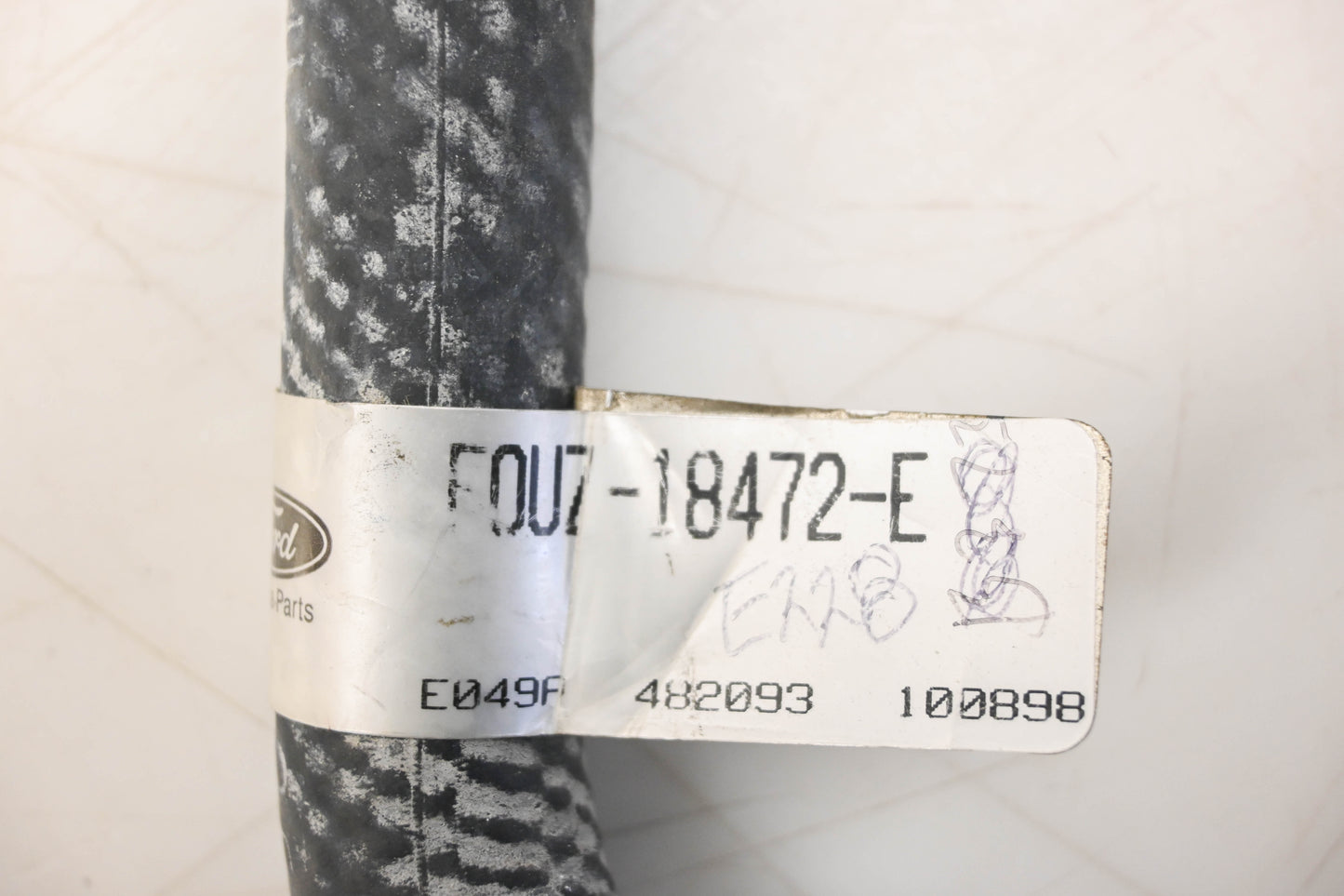 New OEM Ford FOUZ-18472-E Water Heater Hose Assembly NOS