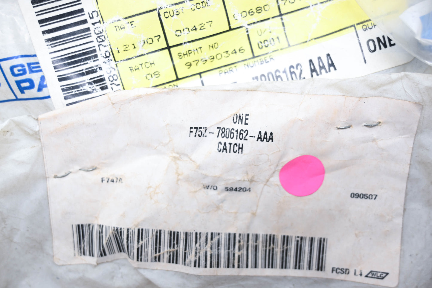 New OEM Ford F75Z-7806162-AAA Latch NOS