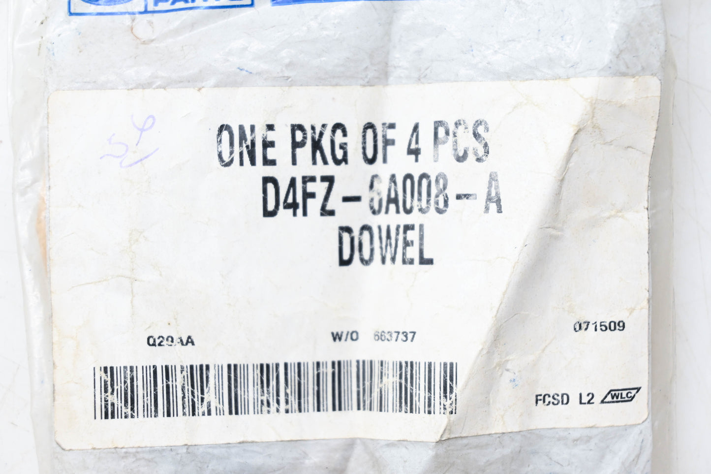 New OEM Ford D4FZ-6A008-A Dowel Pin NOS