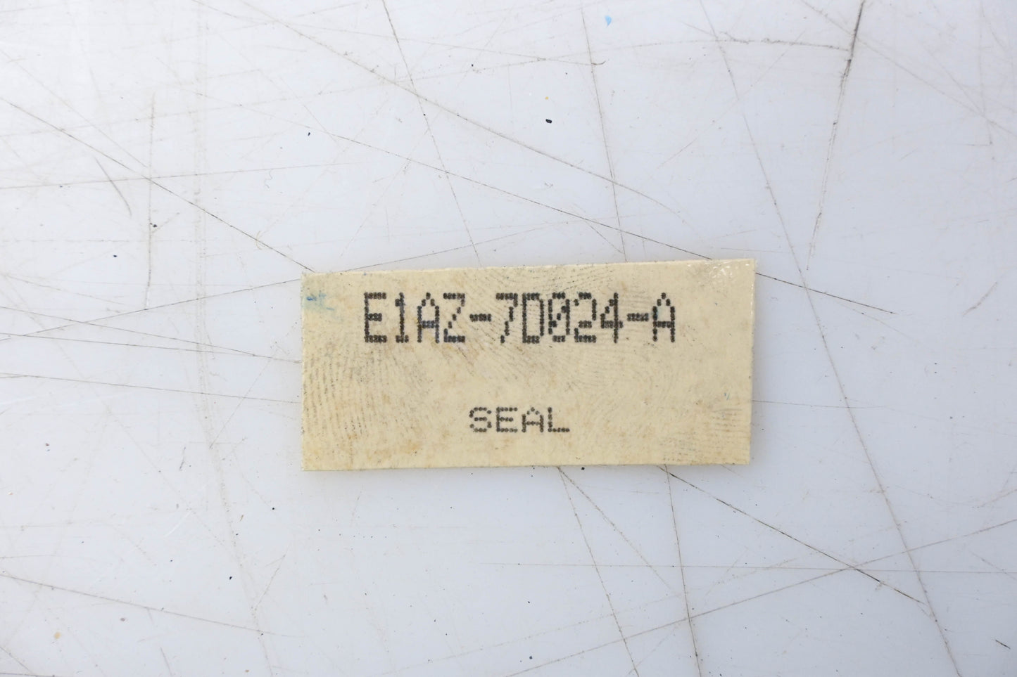 New OEM Ford E1AZ-7D024-A Seal NOS