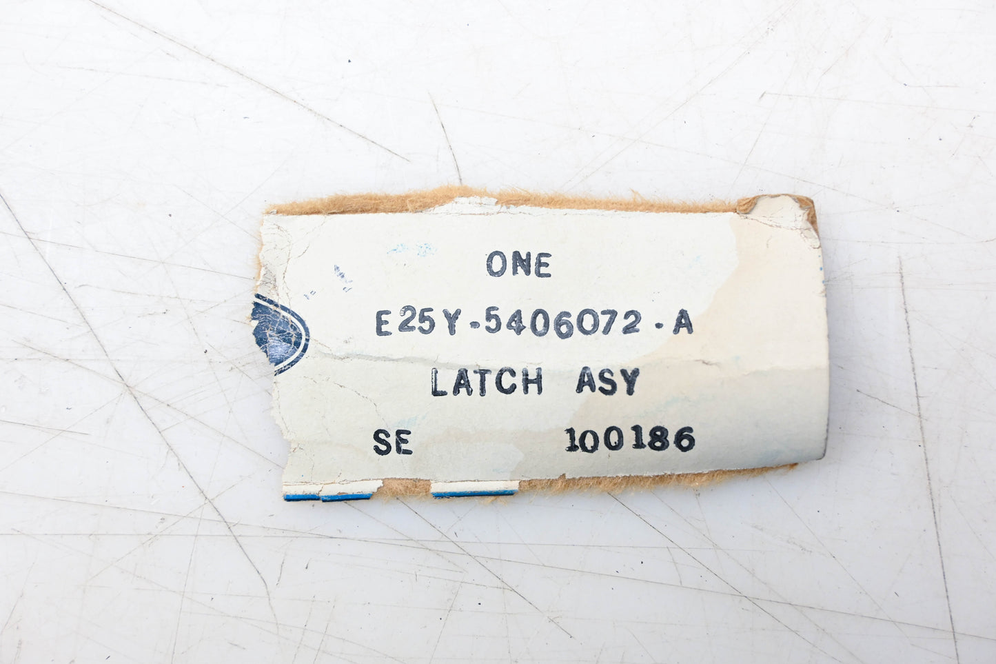 New OEM Ford E25Y-5406072-A Glove Compartment Door Latch Assembly NOS