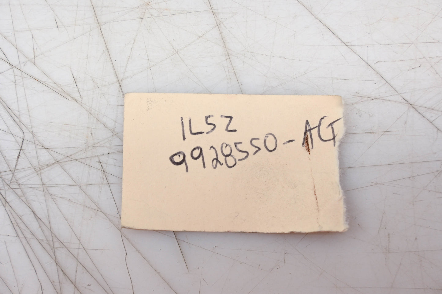 New OEM Ford 1L5Z-9928550-AG Clip NOS