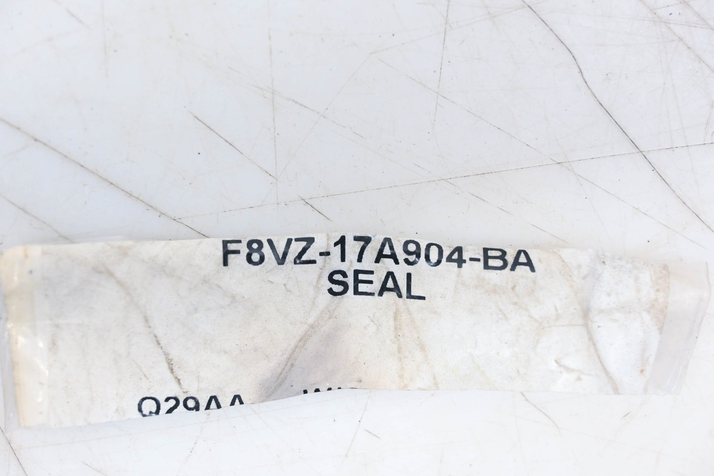 New OEM Ford F8VZ-17A904-BA Seal NOS