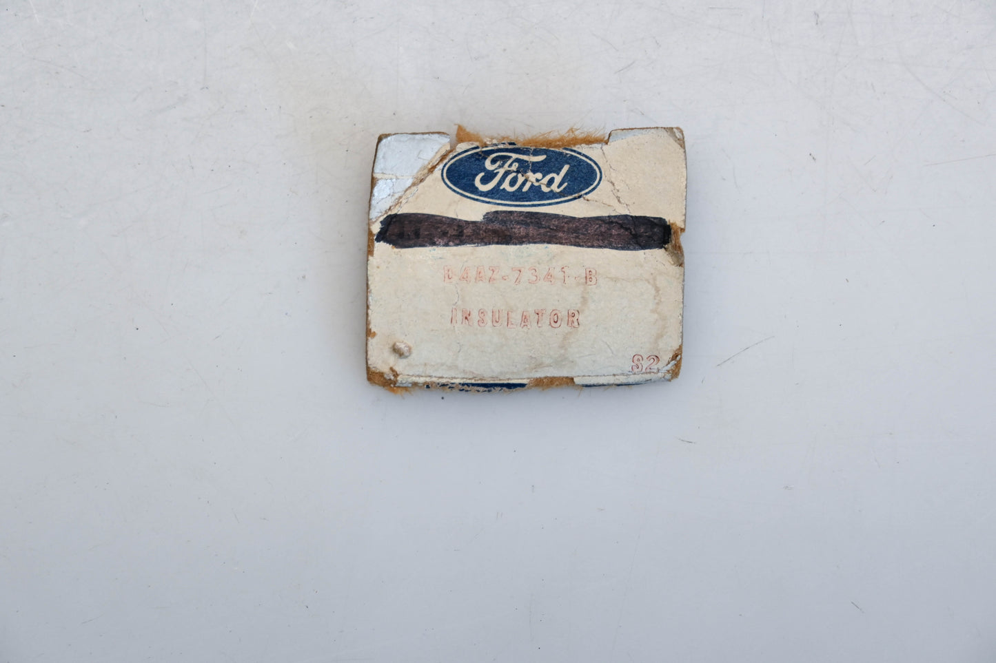 New OEM Ford D4AZ-7341-B Shifter Lever Insulator NOS
