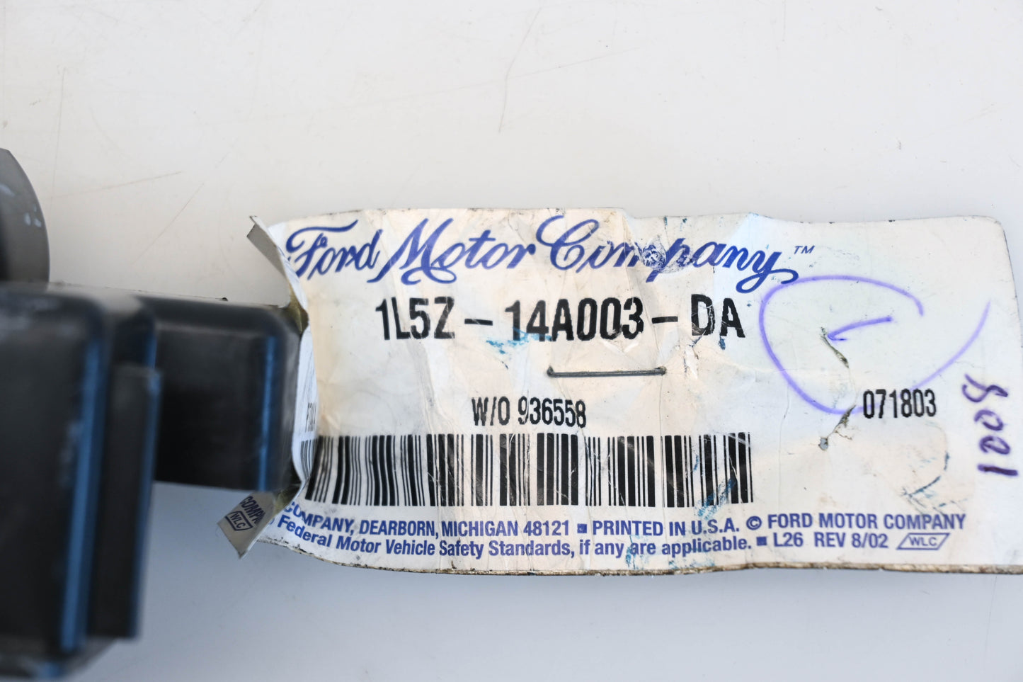 New OEM Ford 1L5Z-14A003-DA Fuse Box Cover NOS