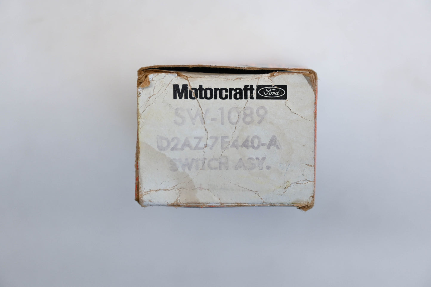 New OEM Motorcraft SW-1089, D2AZ-7E440-A Ford Transmission Spark Advance Switch NOS
