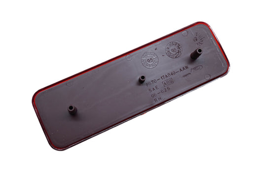 New OEM Ford F67Z-17E848-AAW, F67B-17A849-AAW Rear Reflector NOS