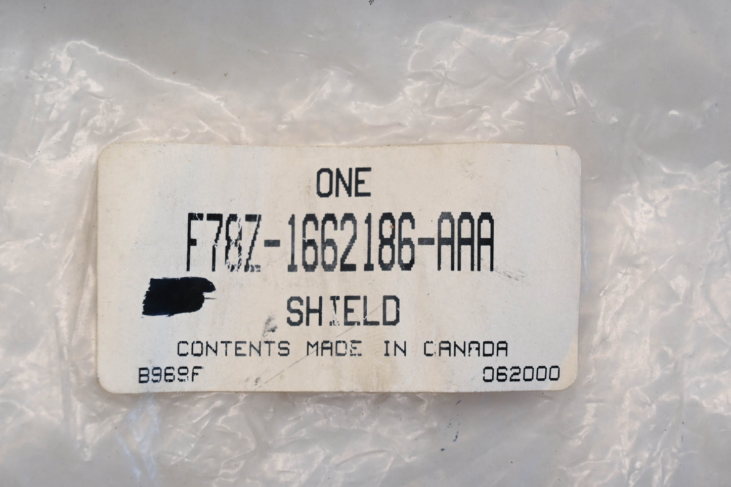 New OEM Ford F78Z-1662186-AAA, F68B-1661692-DBW Front Right Seat Side Trim Shield NOS