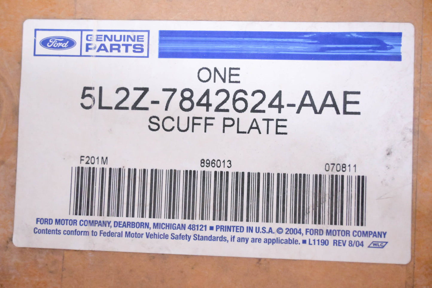 New OEM Ford 5L2Z-7842624-AAE Scuff Plate NOS