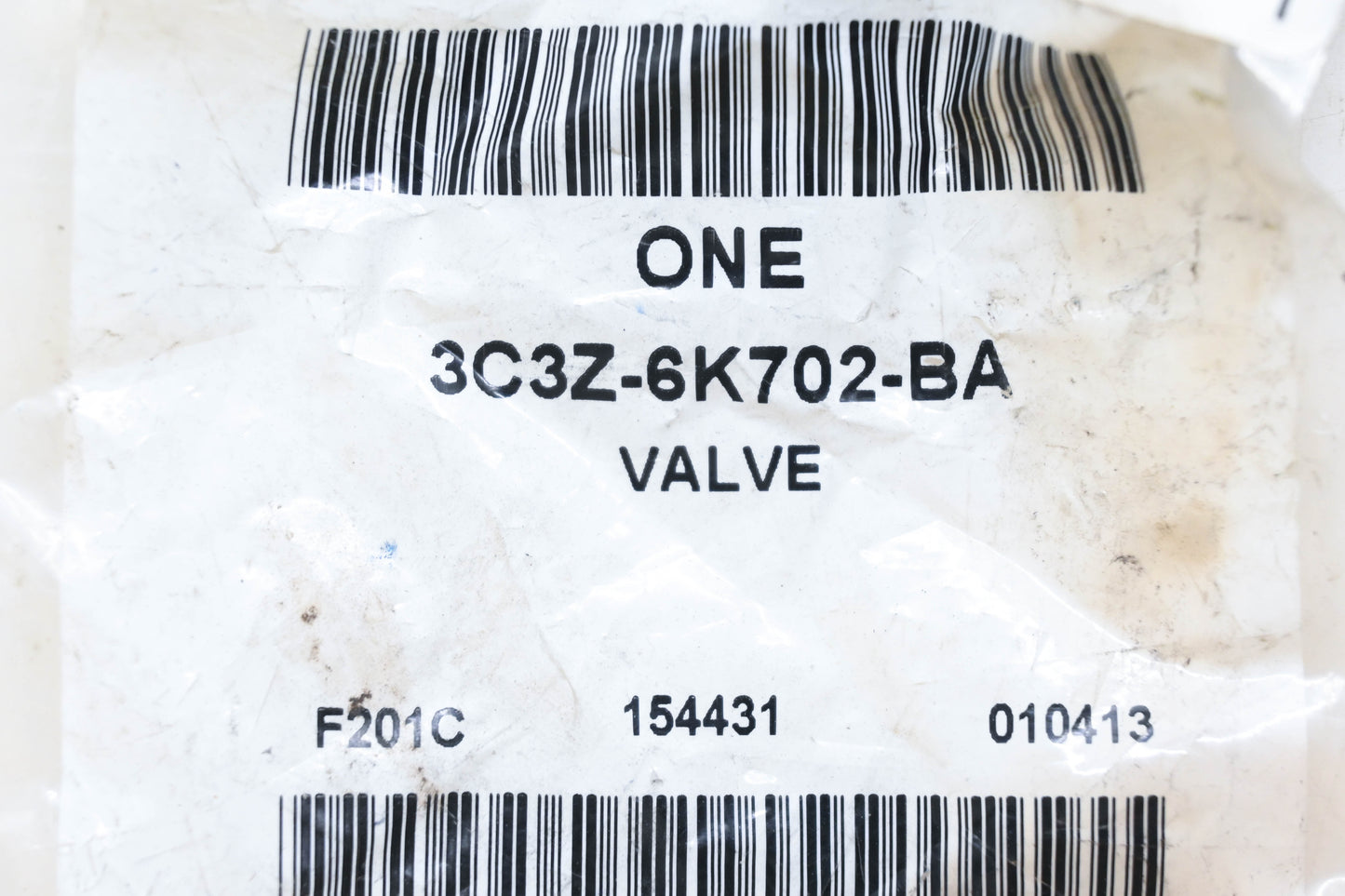 New OEM Ford 3C3Z-6K702-BA Oil Adapter Valve Cover NOS