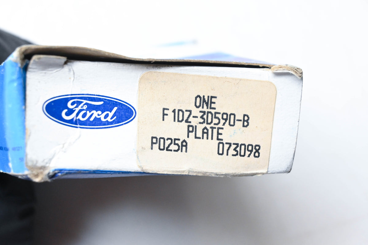 New OEM Ford F1DZ-3D590-B Power Steering Pump Pressure Plate NOS