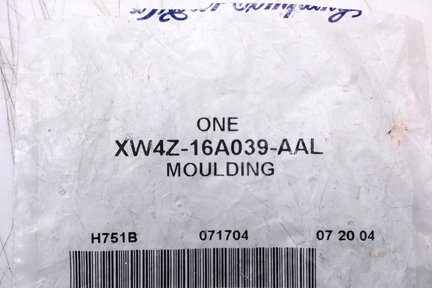 New OEM Ford XW4Z-16A039-AAL Moulding NOS