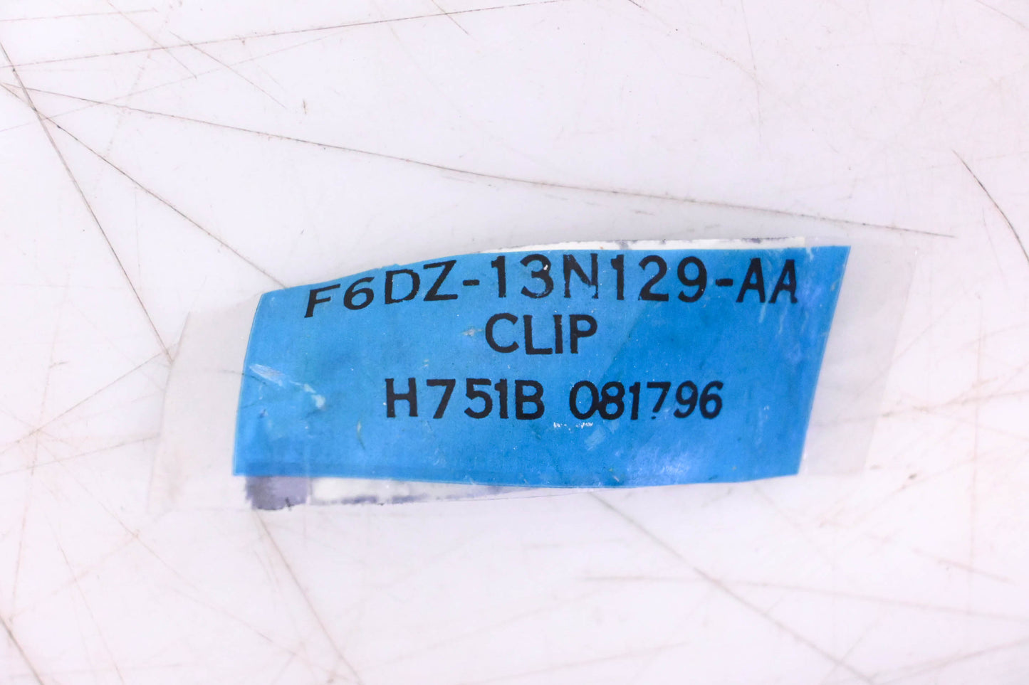 New OEM Ford F6DZ-13N129-AA Clip NOS