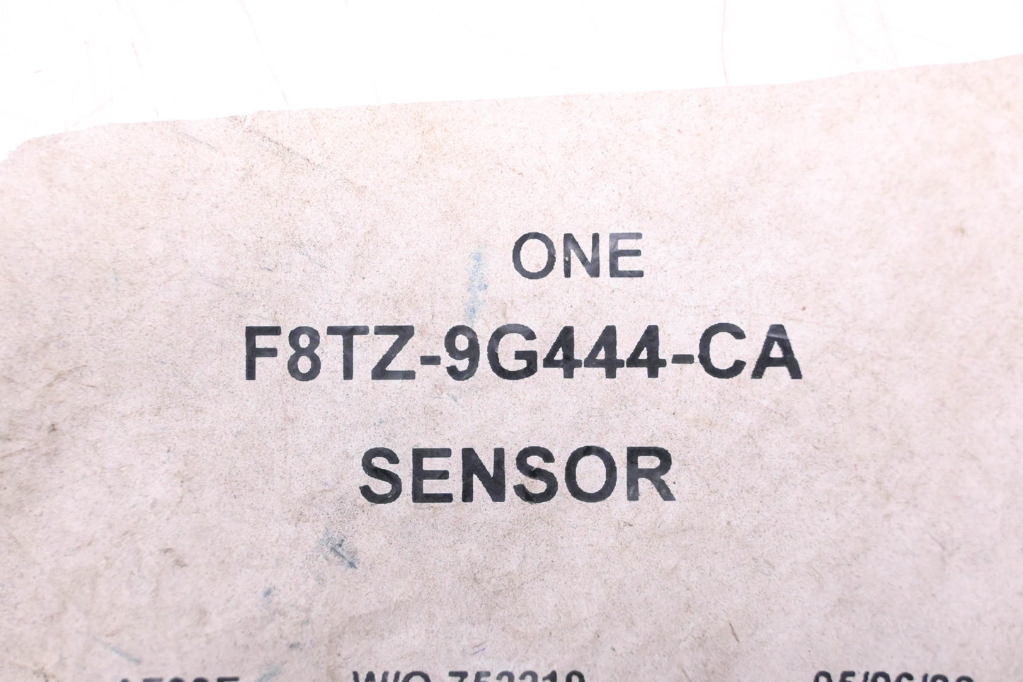 New OEM Ford F8TZ-9G444-CA Oxygen Sensor Assembly NOS