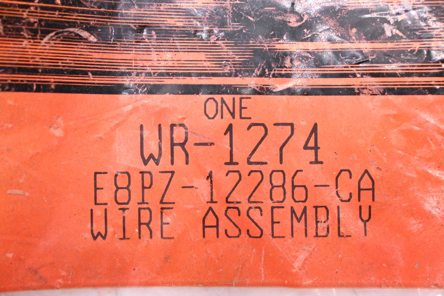 New OEM Motorcraft WR-1274, E8PZ-12286-CA Wiring Distributor Assembly NOS