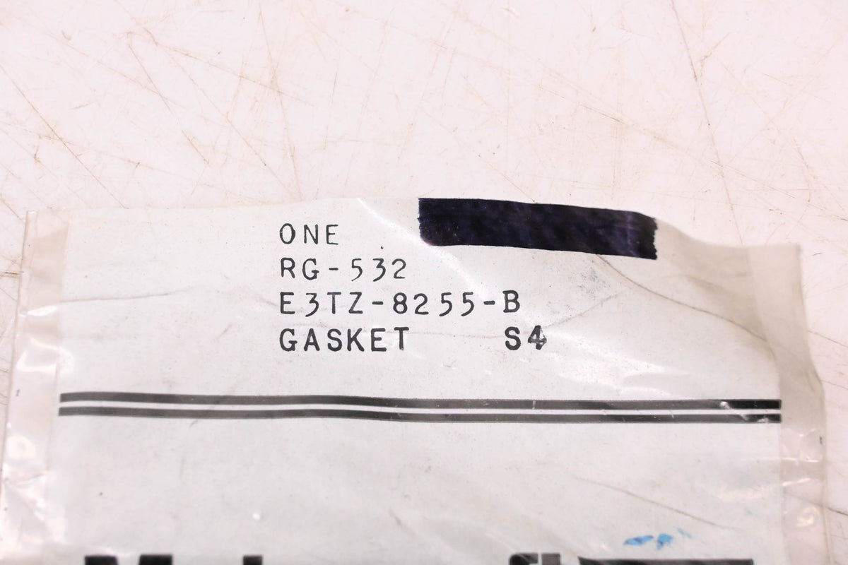 New OEM Motorcraft RG-532, E3TZ-8255-B Engine Coolant Thermostat Housing Gasket NOS