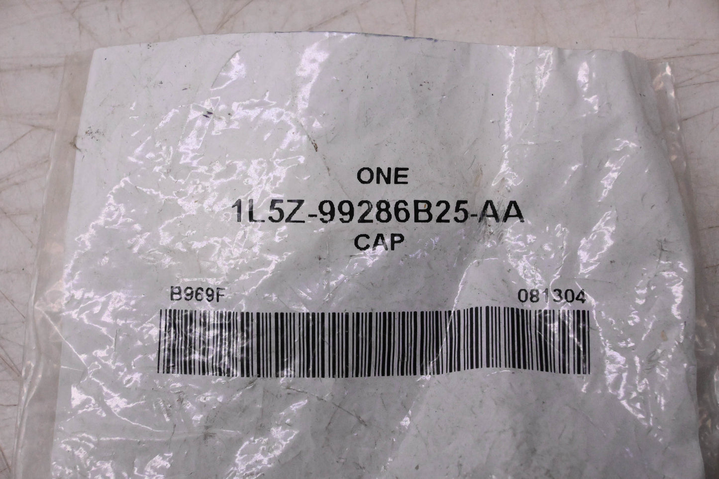 New OEM Ford 1L5Z-99286B25-AA Truck Bed Box Lock Pin Cover NOS