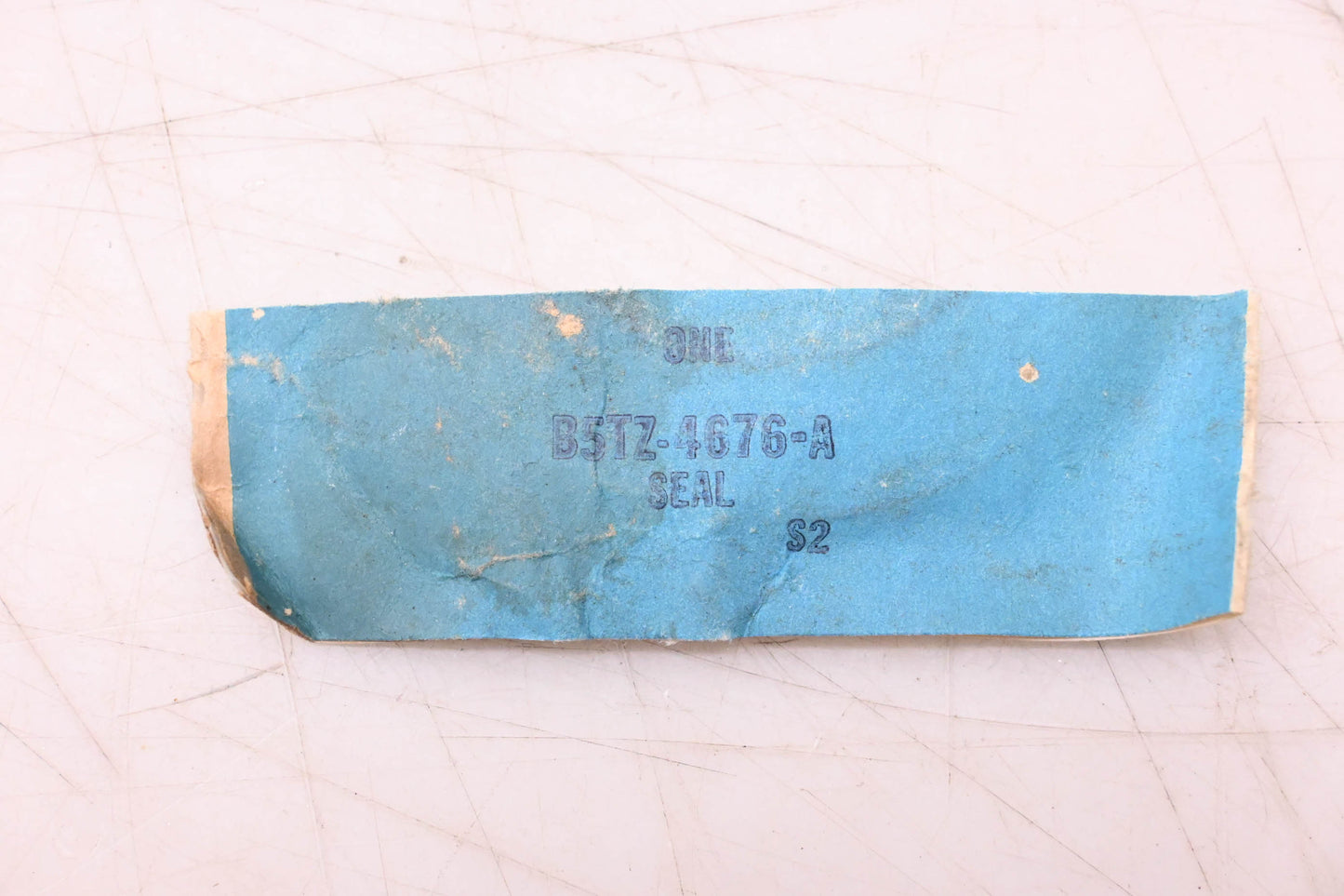 New OEM Ford B5TZ-4676-A Differential Pinion Seal NOS