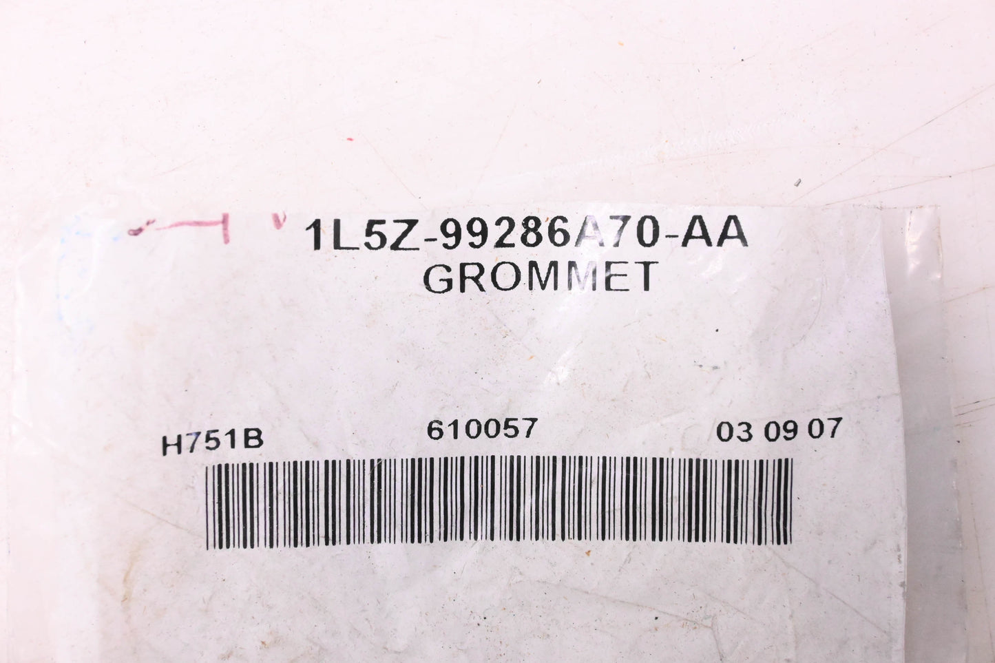New OEM Ford 1L5Z-99286A70-AA Grommet NOS