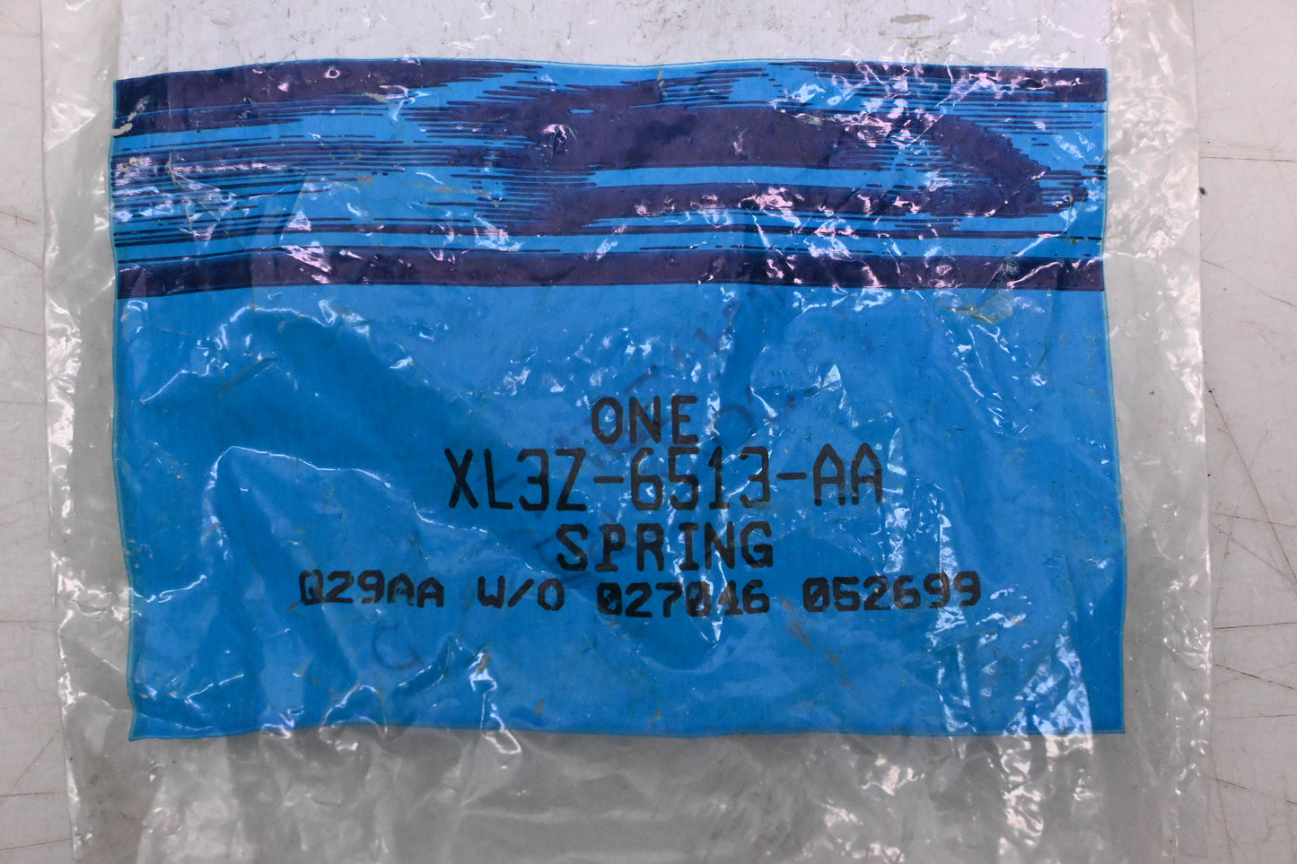 New OEM Ford XL3Z-6513-AA Engine Valve Spring NOS