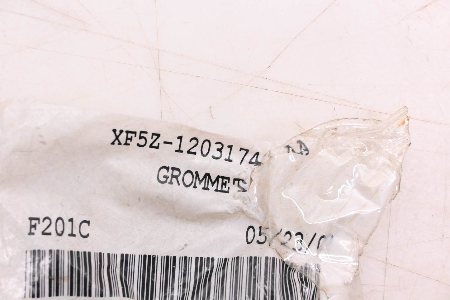 New OEM Ford XF5Z-1203174-AA Grommet NOS
