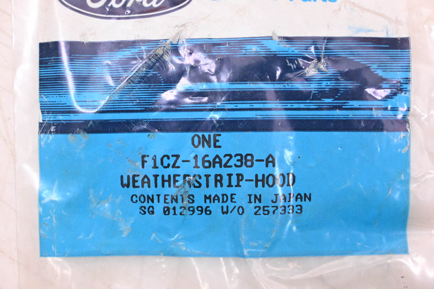 New OEM Ford F1CZ-16A238-A Hood Weatherstrip NOS