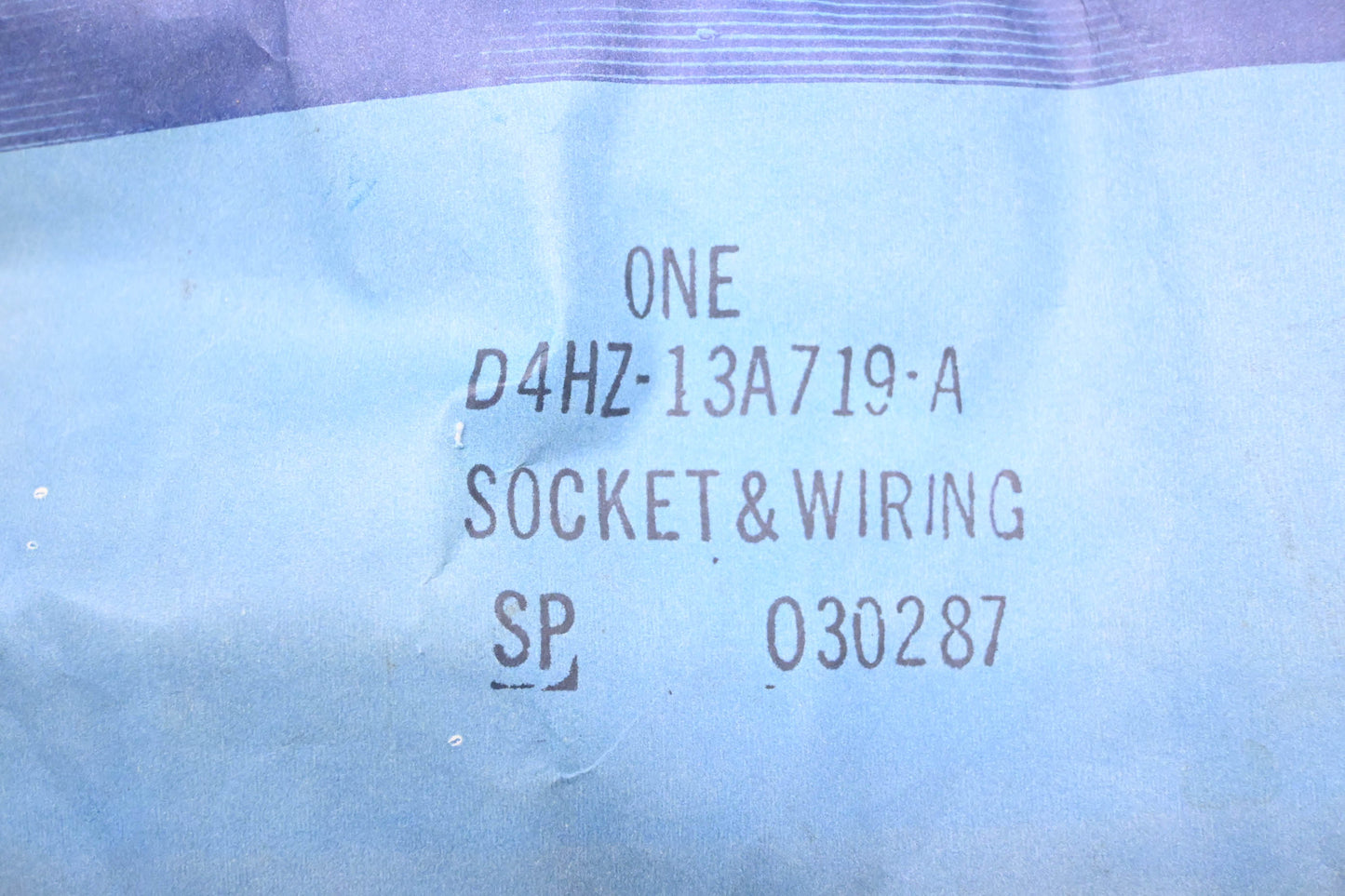 New OEM Ford D4HZ-13A719-A Dash Cluster Socket & Wiring Assembly NOS