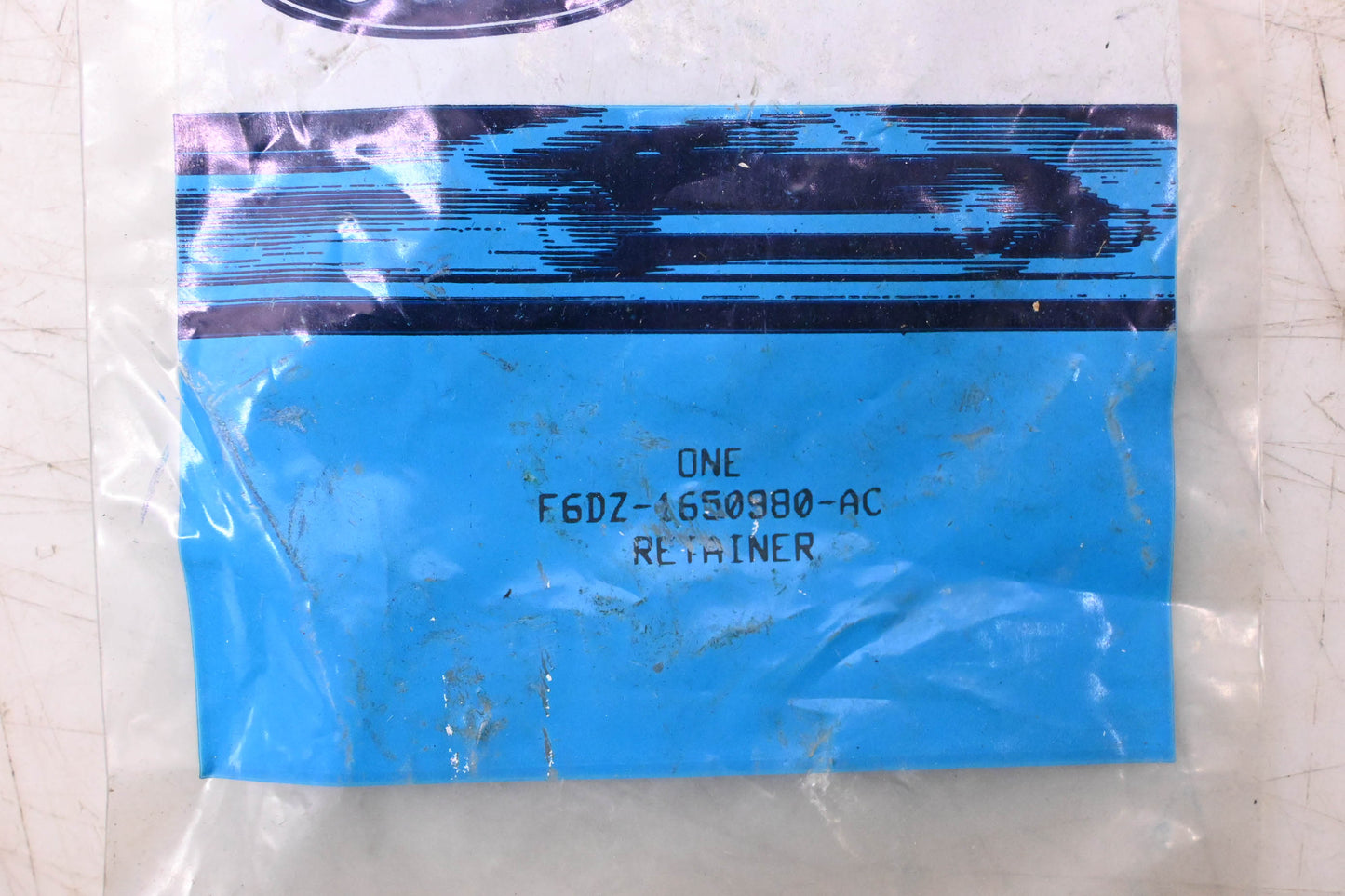 New OEM Ford F6DZ-1650980-AC Roof Head Retainer NOS