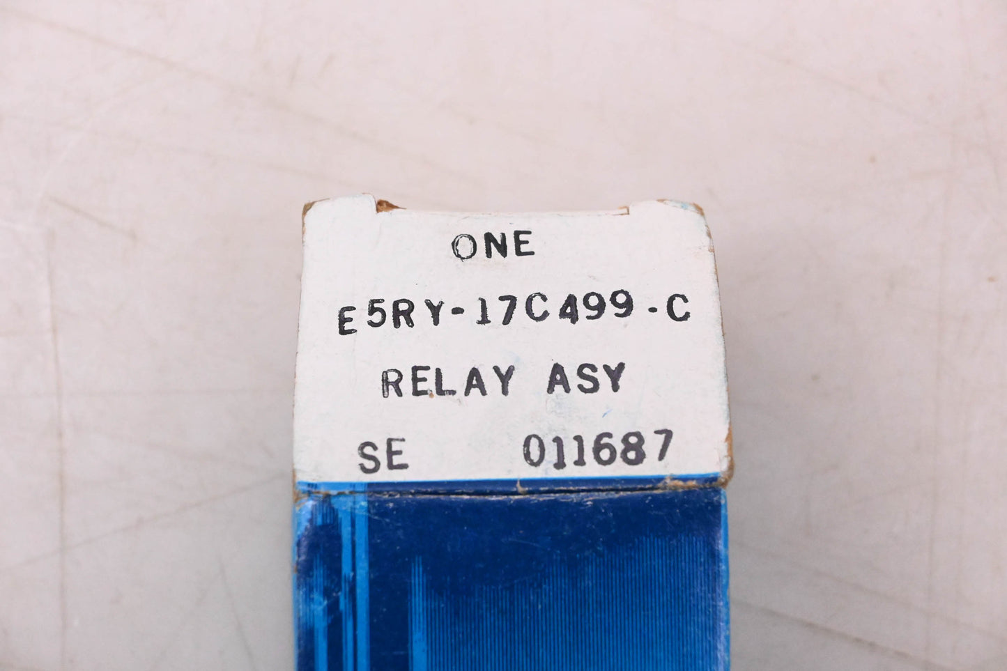 New OEM Ford E5RY-17C499-C Rear Window Wiper Relay Assembly NOS