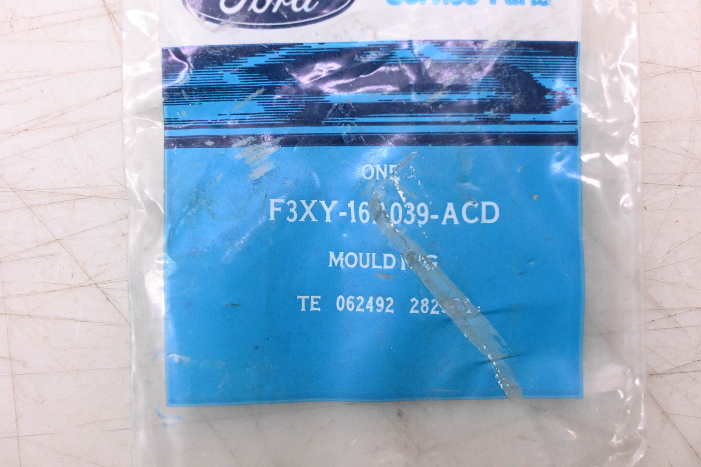 New OEM Ford F3XY-16A039-ACD Moulding NOS
