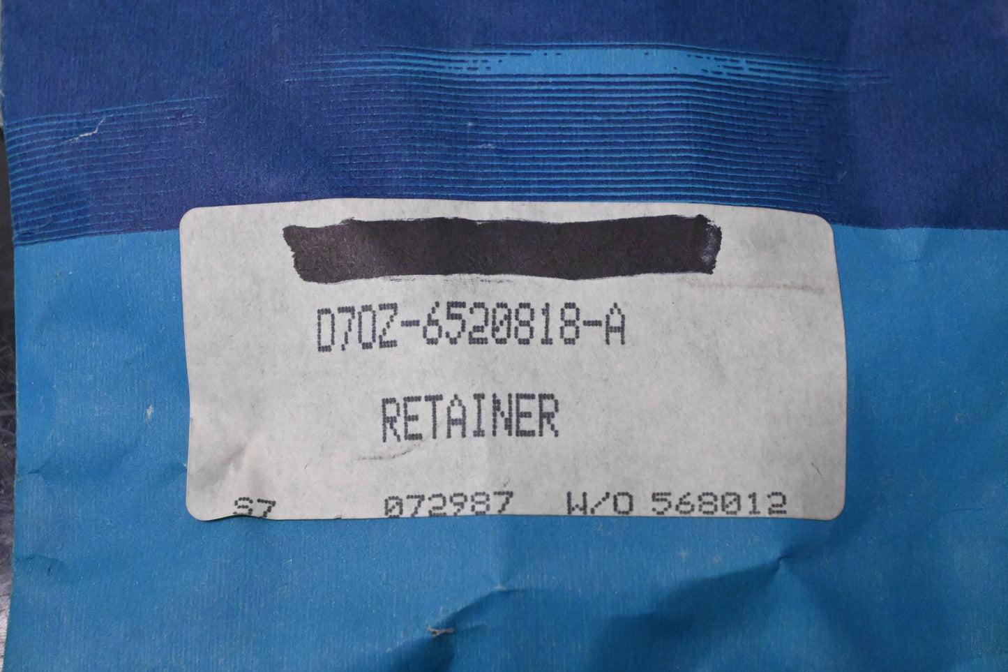 New OEM Ford D70Z-6520818-A Body Moulding Clips Qty 7 NOS