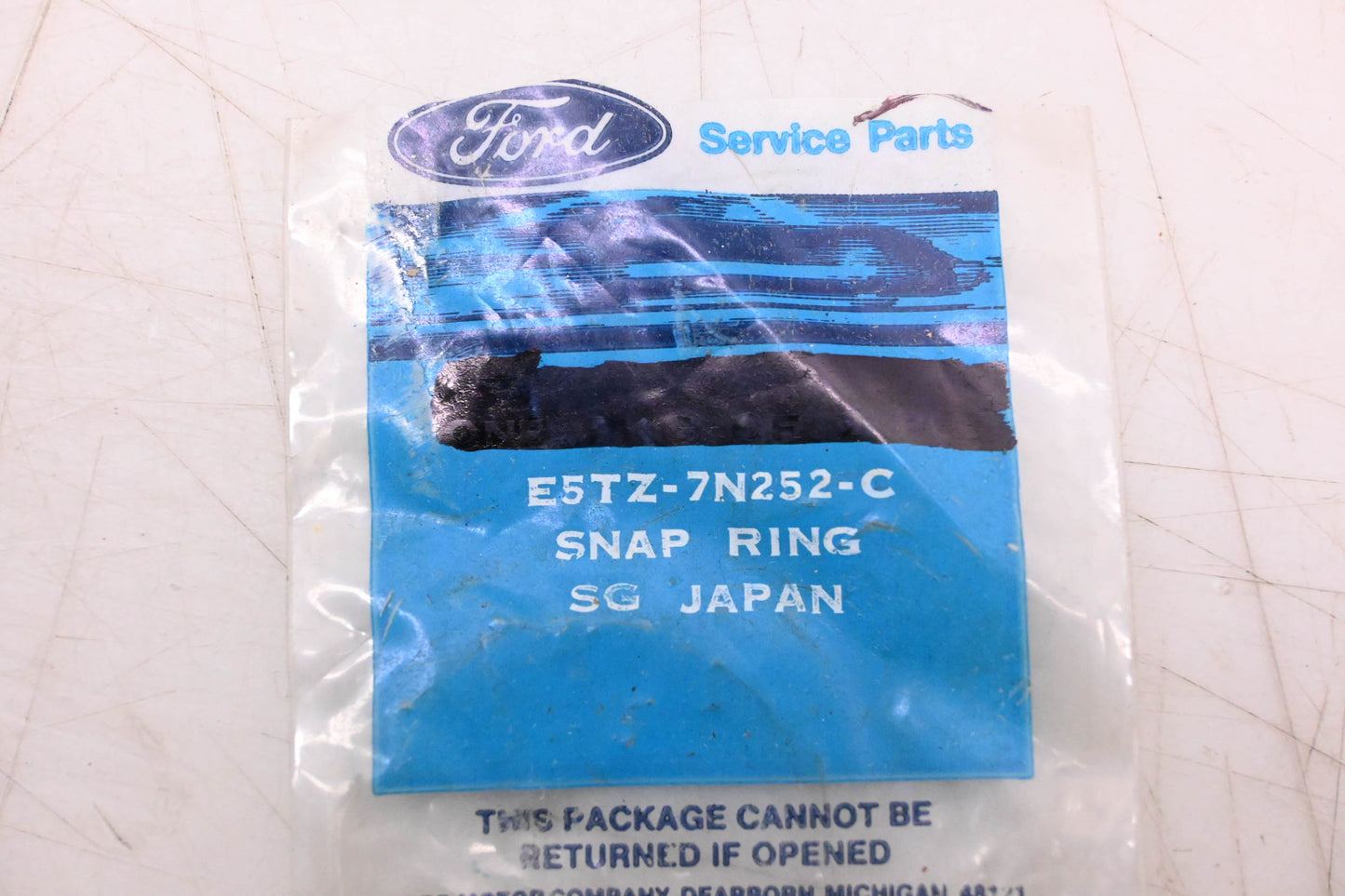 New OEM Ford E5TZ-7N252-C 5 Speed Transmission Input Snap Ring NOS
