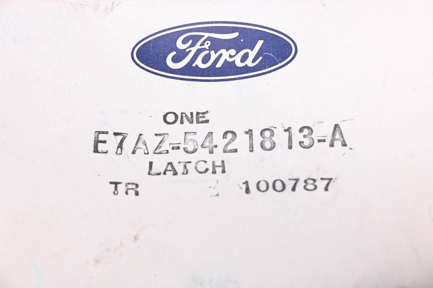 New OEM Ford E7AZ-5421813-A Left Side Front Door Latch Assembly NOS