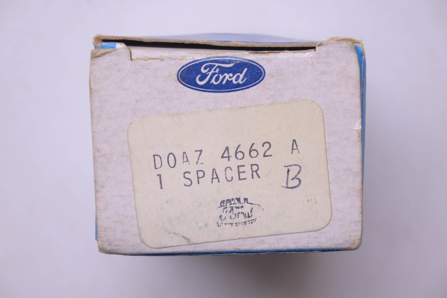 New OEM Ford D0AZ-4662-A Bearing Spacer NOS