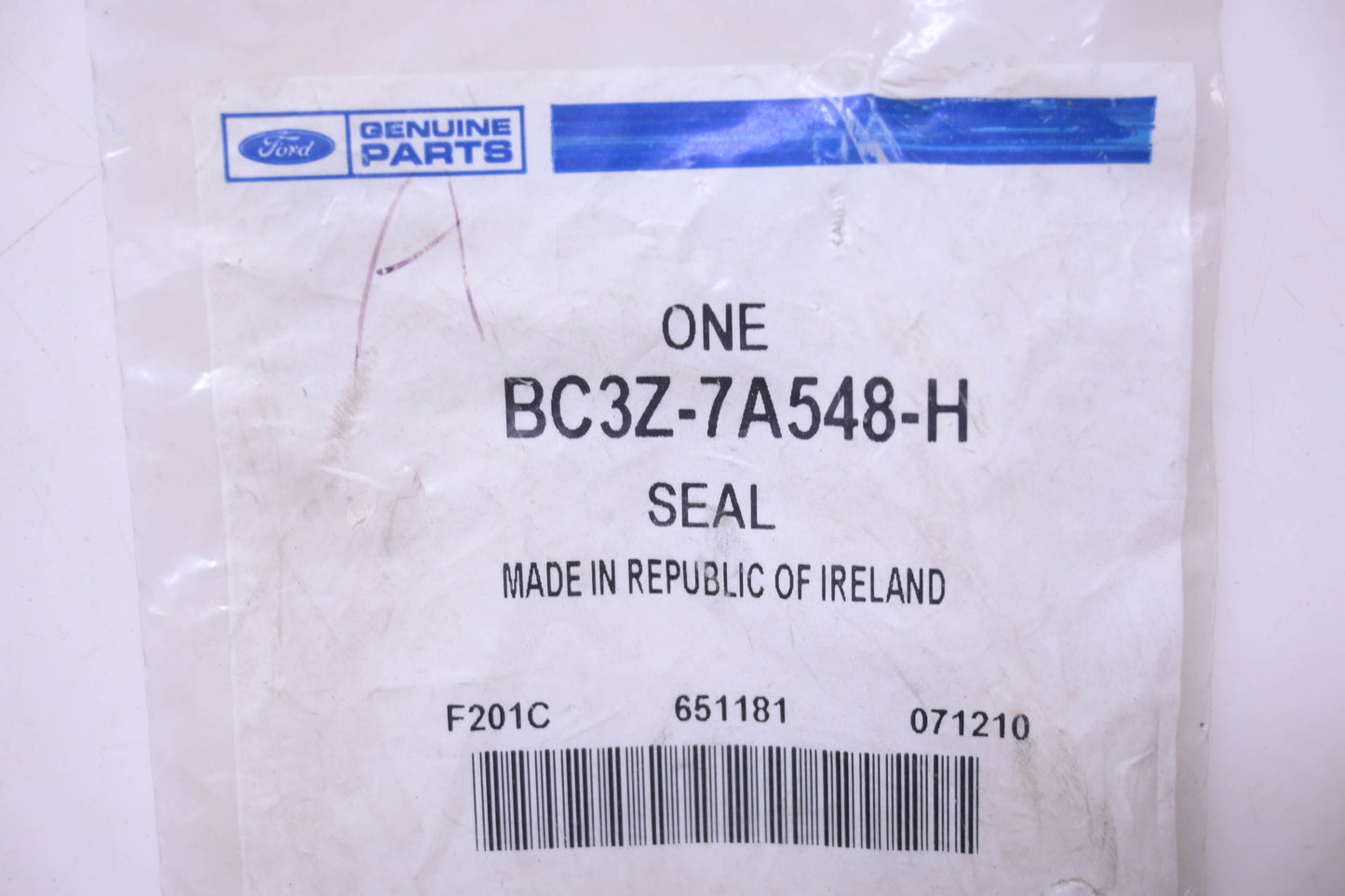 New OEM Ford BC3Z-7A548-H Seal NOS