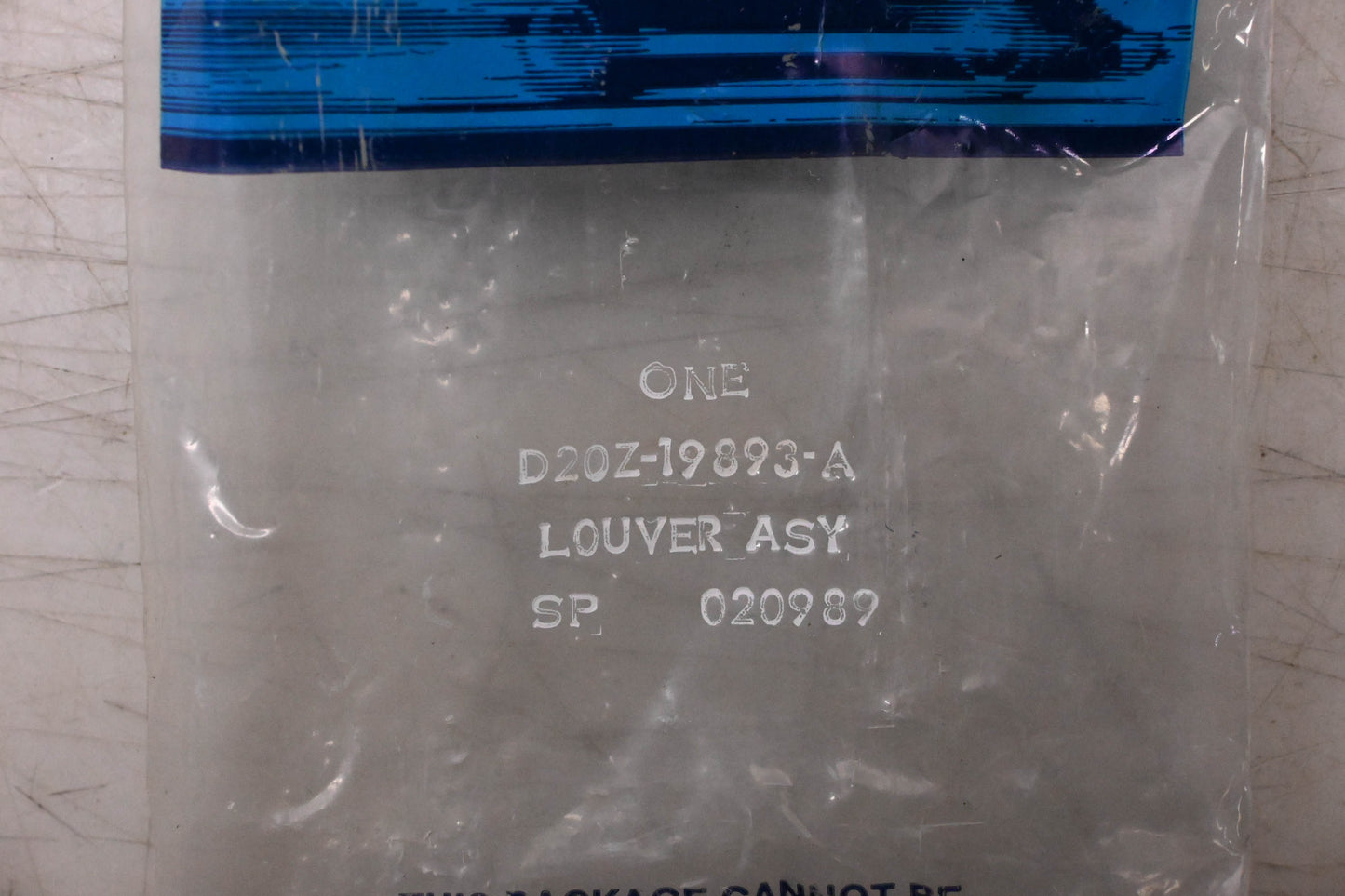 New OEM Ford D20Z-19893-A Louvre Assembly NOS