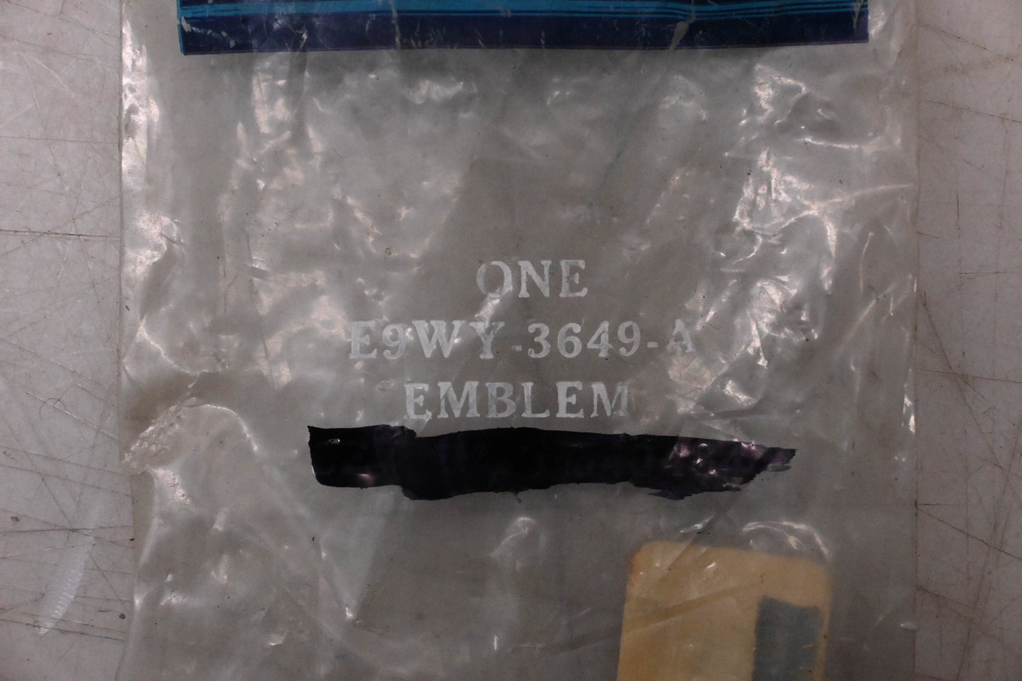 New OEM Ford E9WY-3649-A Steering Wheel Emblem Insert NOS