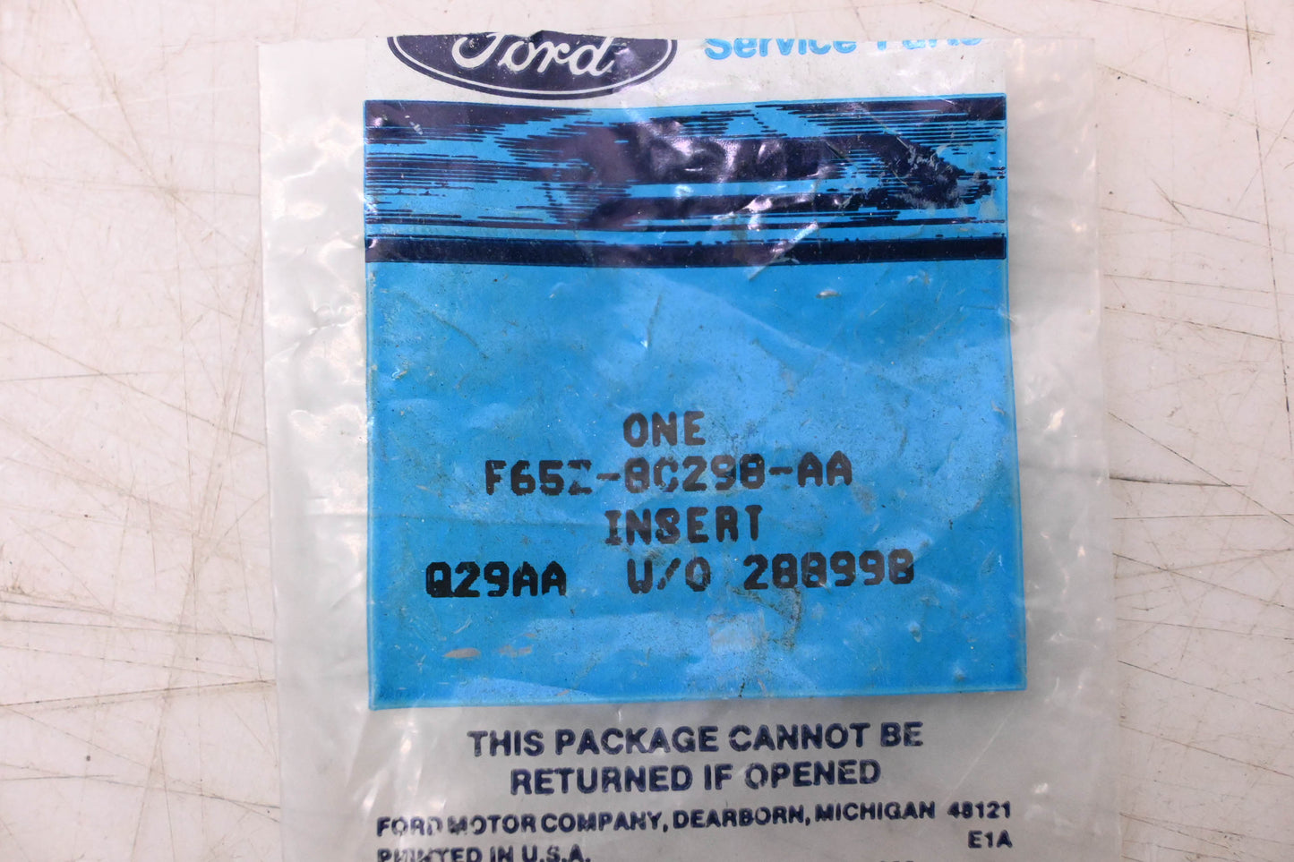New OEM Ford F65Z-8C298-AA Insert NOS