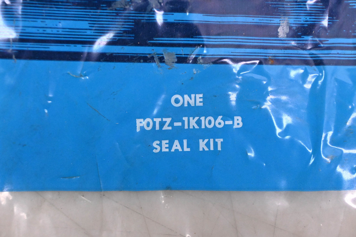 New OEM Ford F0TZ-1K106-B Seal NOS