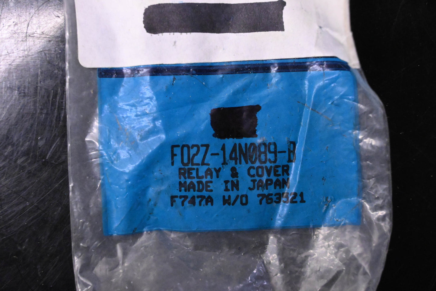 New OEM Ford F02Z-14N089-B HVAC Relay & Cover Assembly NOS