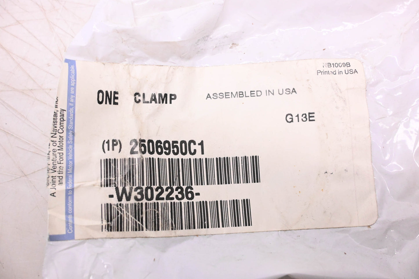 New OEM Ford W302236, 2506950C1 Radiator Inlet Heat Shrink Clamp NOS