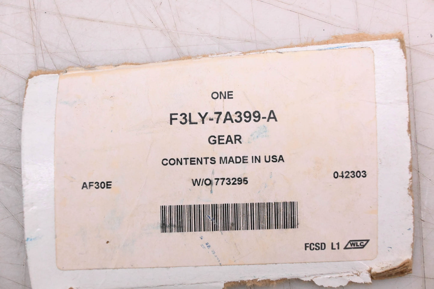 New OEM Ford F3LY-7A399-A Rear Transmission Sun Gear NOS